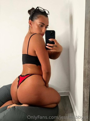 Jessthebby Photo #42
