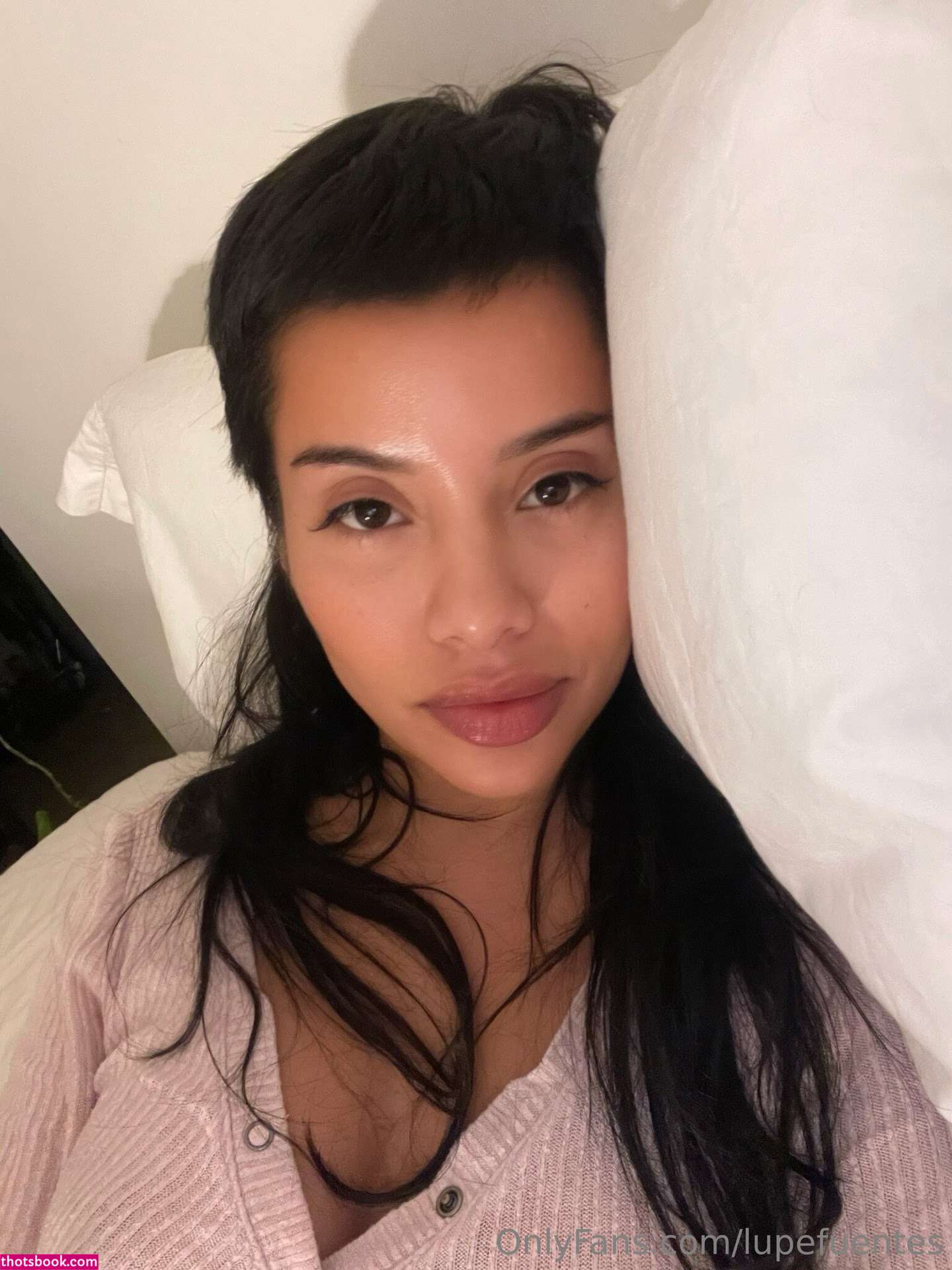 Lupe Fuentes Photo #91