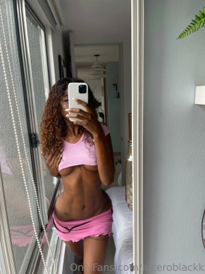 Lucero Black Photo #157