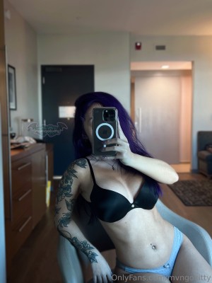 Mvngokitty Photo #192