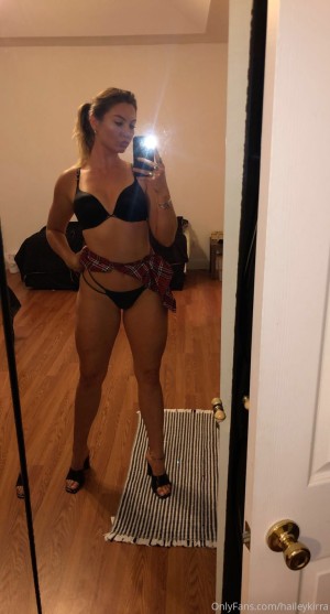 Haileykirra Photo #89