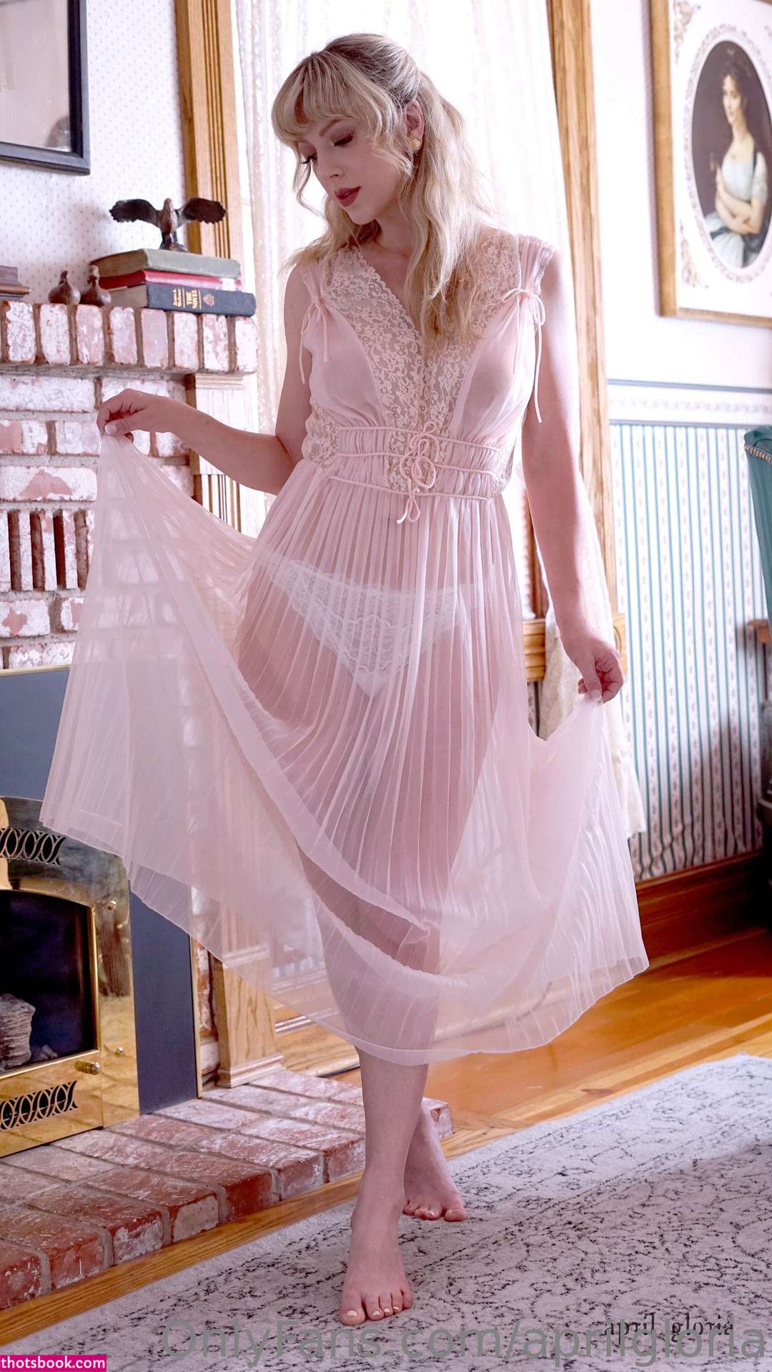 April Gloria Photo #70