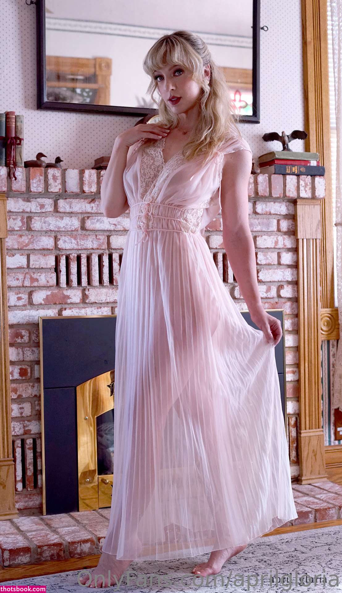 April Gloria Photo #76