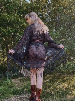 April Gloria Photo #291