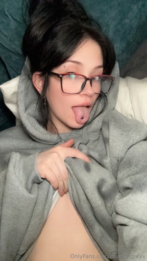 Carmengreyx Photo #28