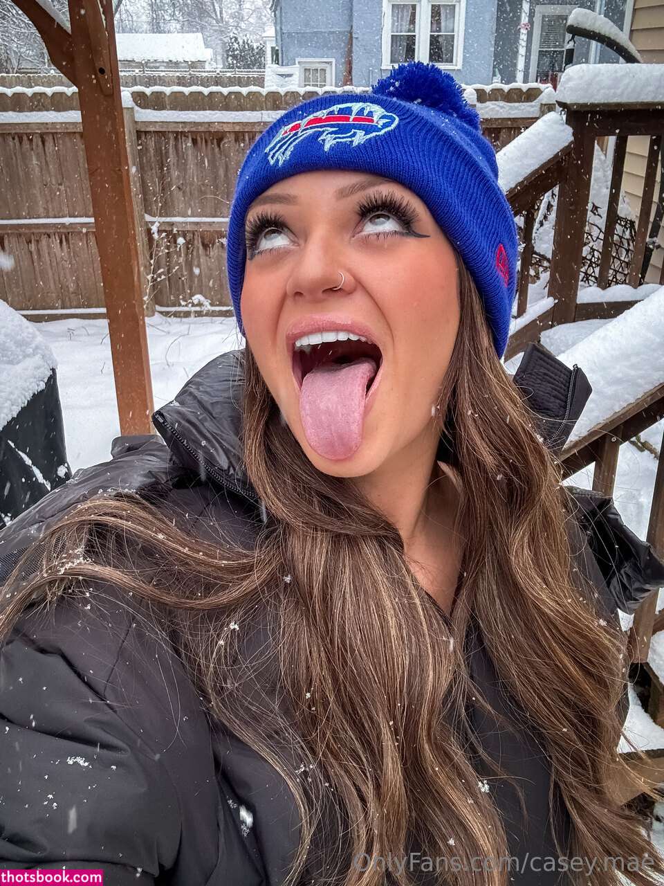 Heyitscaseymae Photo #7