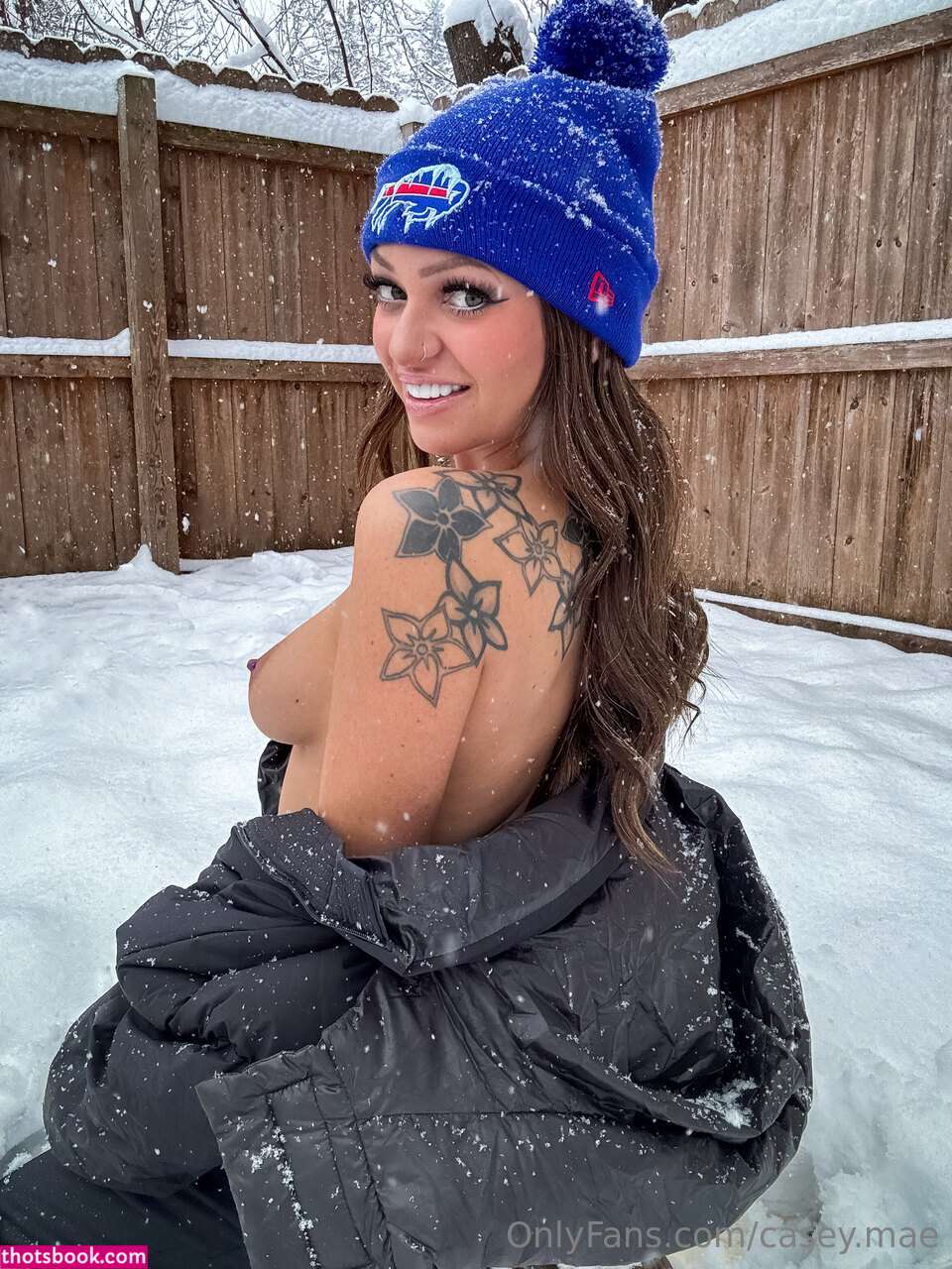 Heyitscaseymae Photo #8