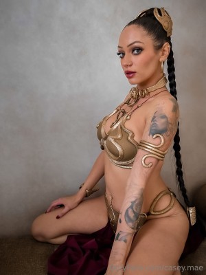 Heyitscaseymae Photo #95