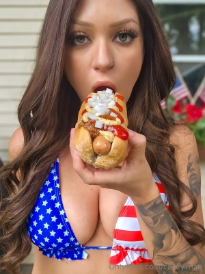 Heyitscaseymae Photo #153