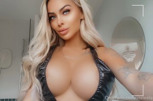 Missteelao Photo #116