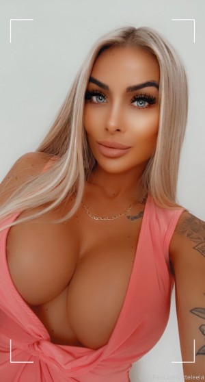 Missteelao Photo #132