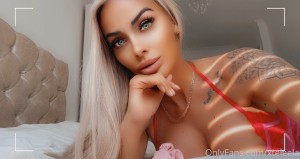 Missteelao Photo #163