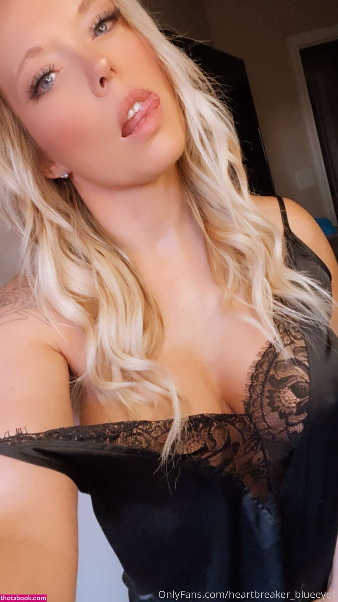 Heartbreaker Blueeyes Photo #15