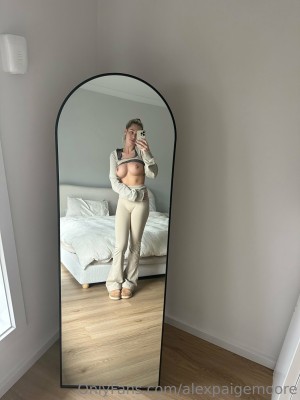 Alexpaigemoore Photo #76