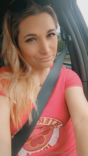 Pandapaws022 Photo #37