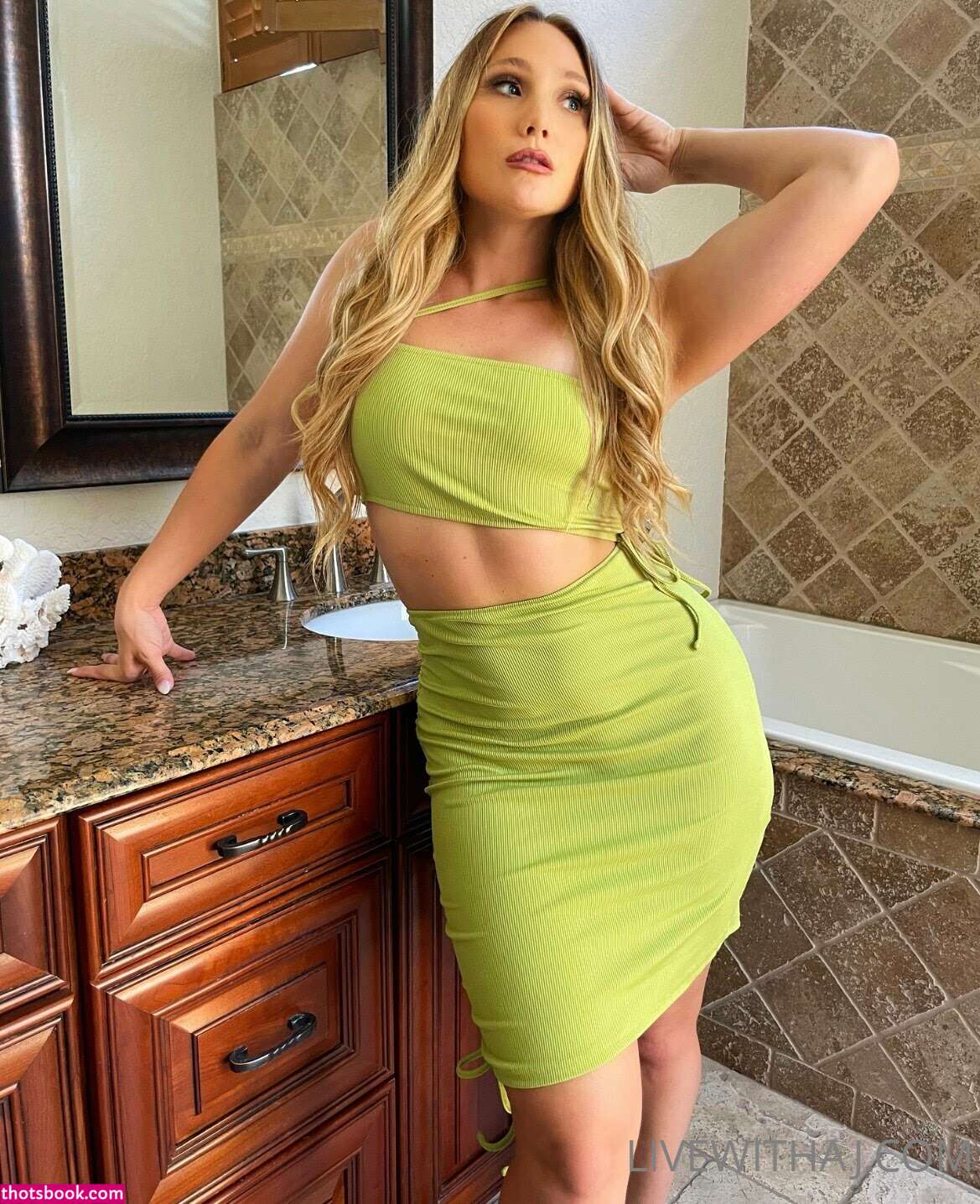 Aj Applegate Photo #133