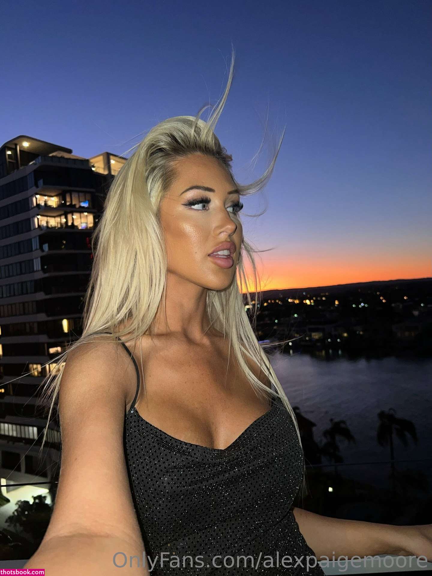 Alexpaigemoore Photo #125