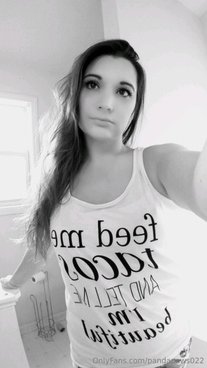 Pandapaws022 Photo #96