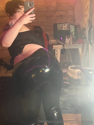 hardgoreprincess Photo #25