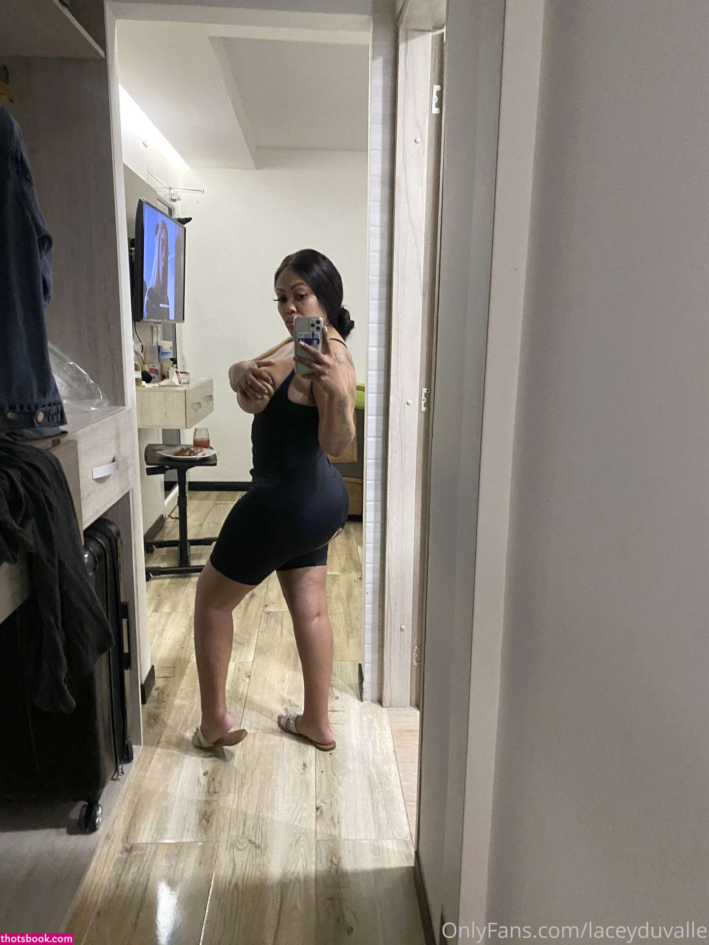 Lacey Duvalle Photo #15