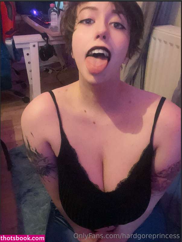 hardgoreprincess Photo #150