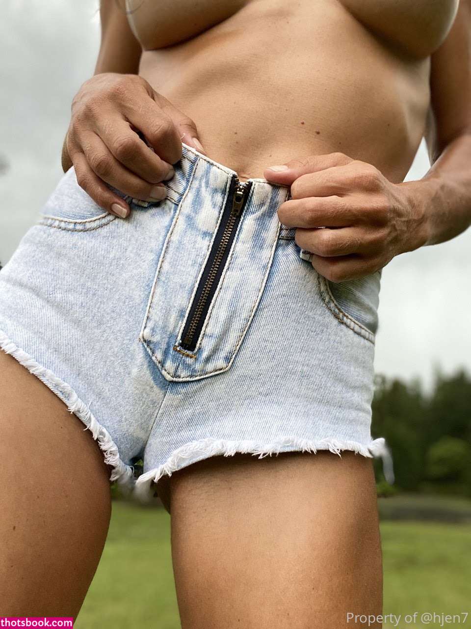 Huntress Jen Photo #171