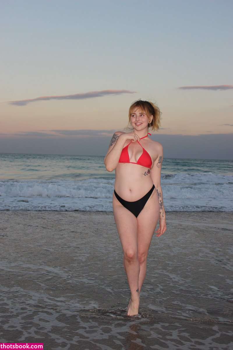 Lucy Foxx Photo #189