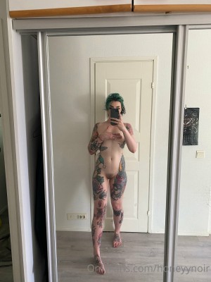 Honeyy Noir Photo #88