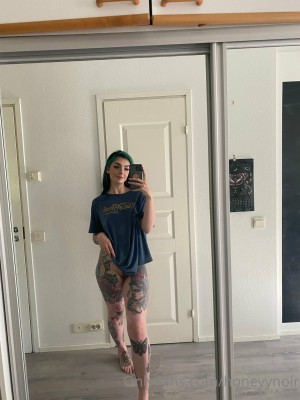 Honeyy Noir Photo #136