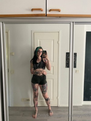 Honeyy Noir Photo #152