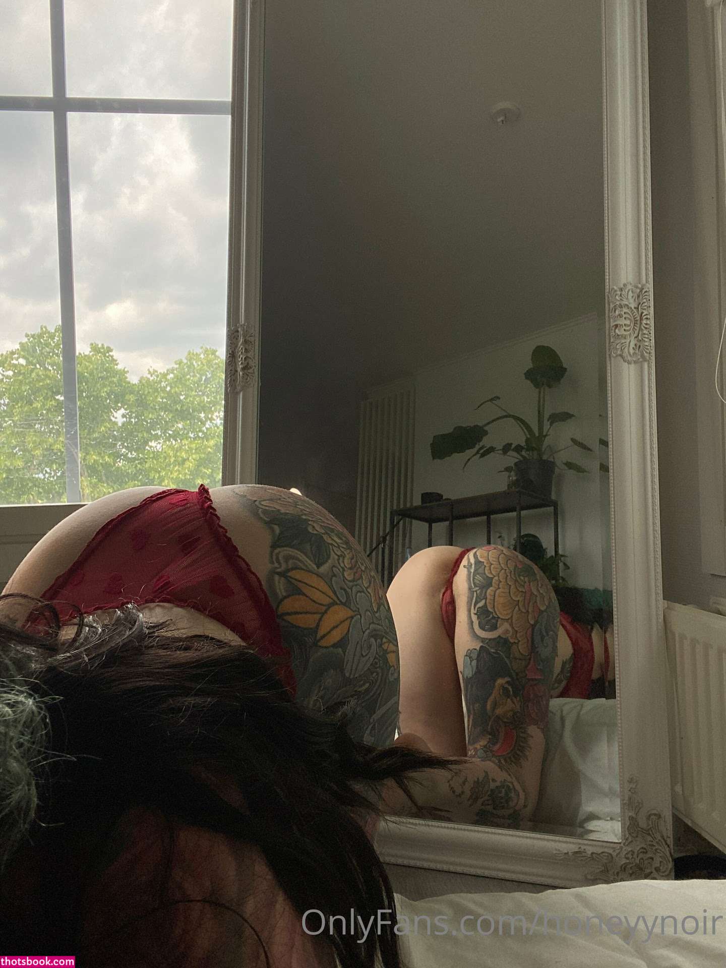 Honeyy Noir Photo #215