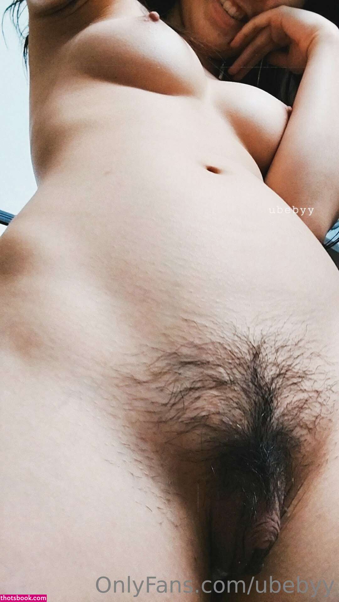 Jules Wynn Photo #20