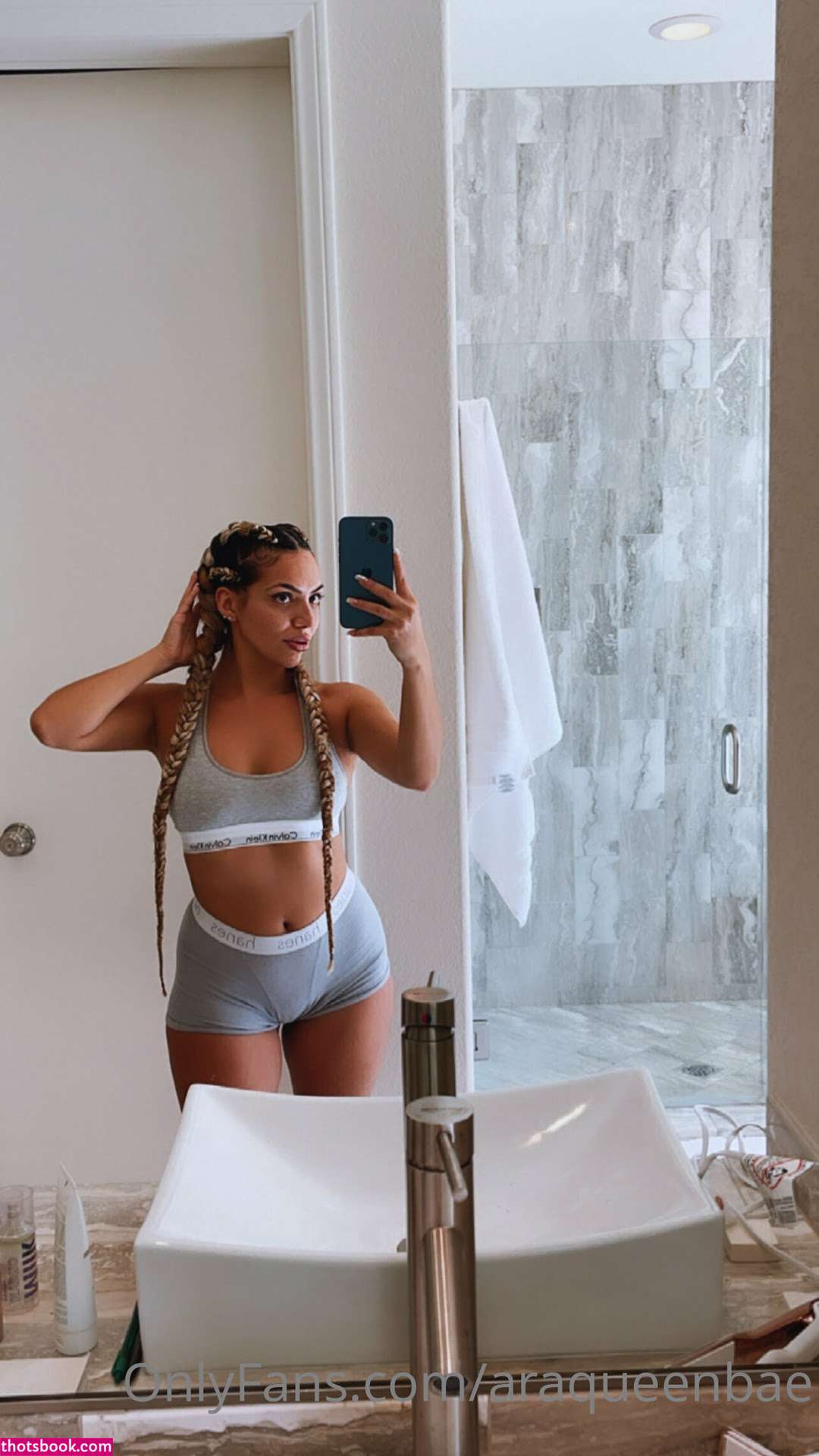 Araqueenbae Photo #161