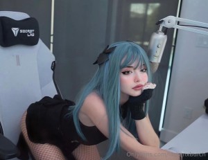 Burch Twins Photo #970