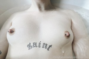 Crimsonerotic Photo #12