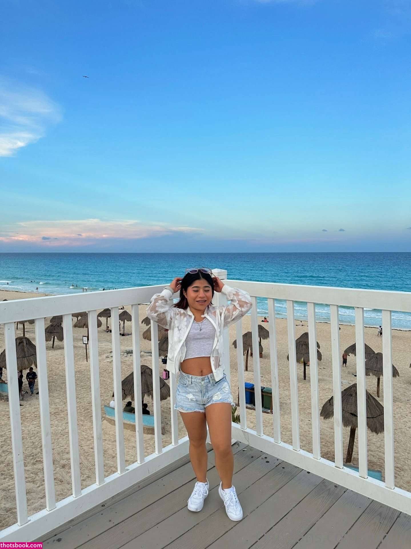 Yunuen Yared Photo #40