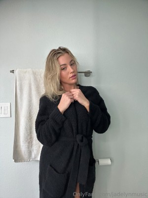 Jadelynmusic Photo #52