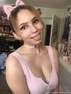 Krissi Pookie Photo #6