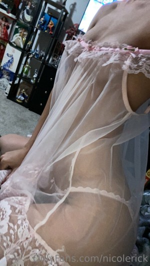 soocutenicole Photo #35