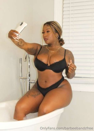 Barbee Bandz Photo #26