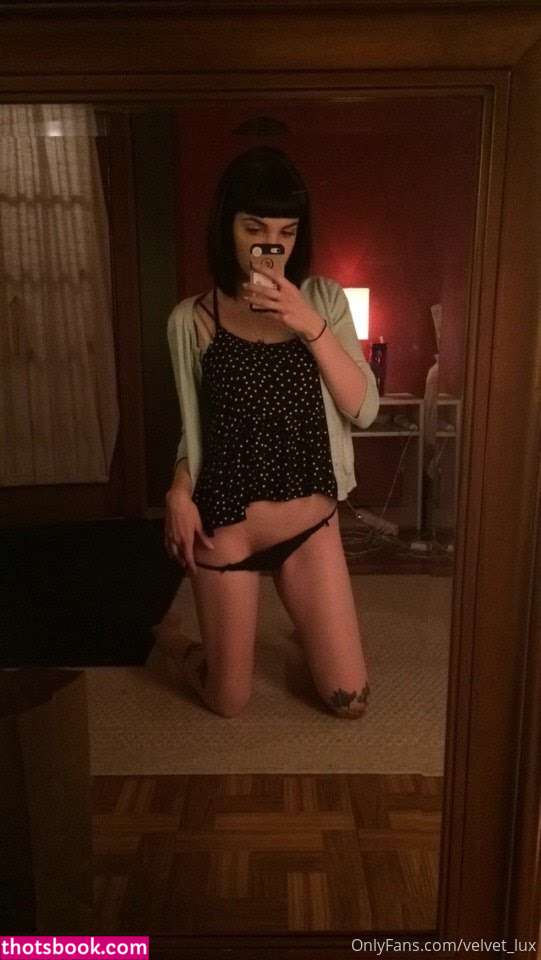 Velvet Lux Photo #75