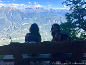 Lou Charmelle Photo #20