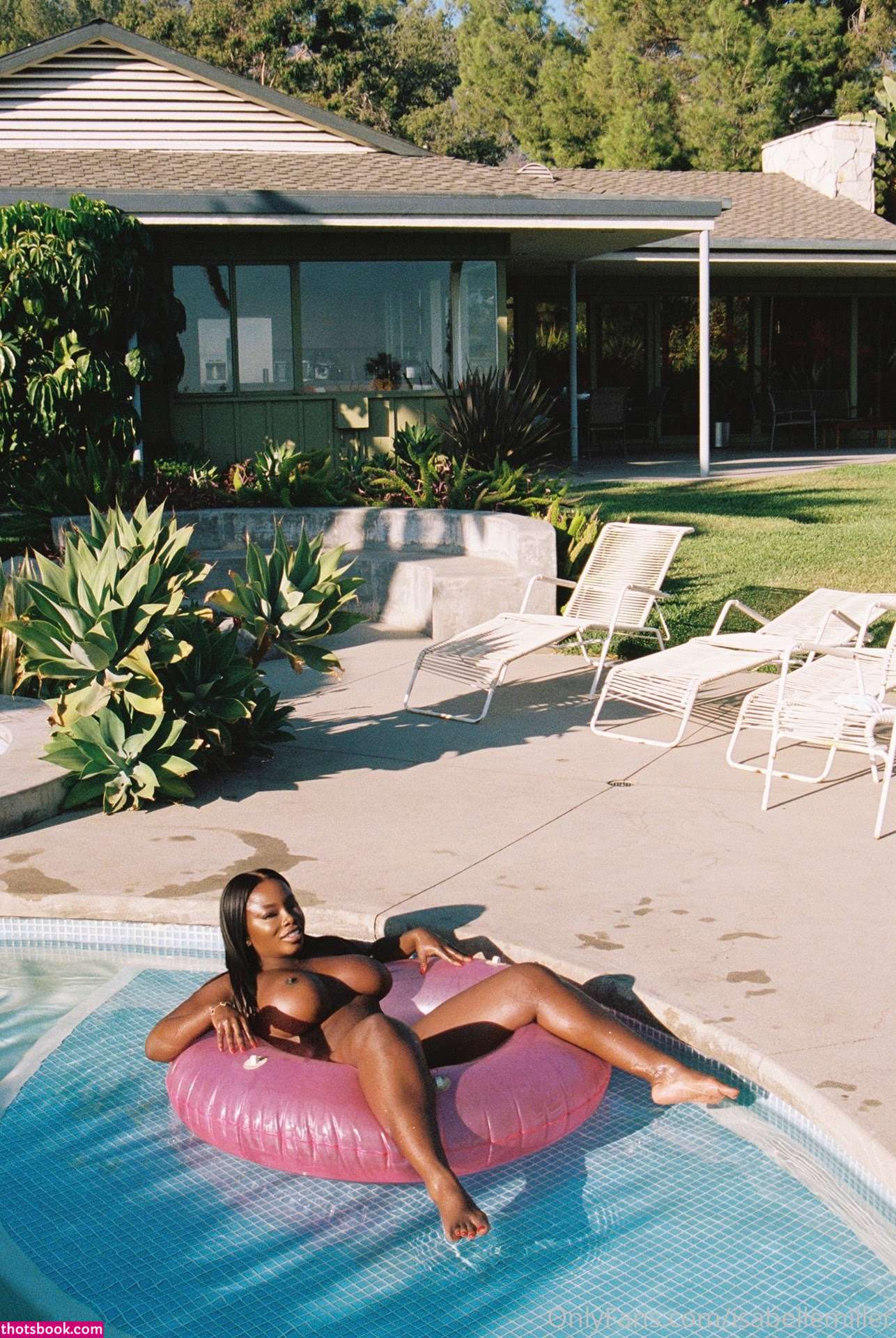 Isabelle Miller Photo #107