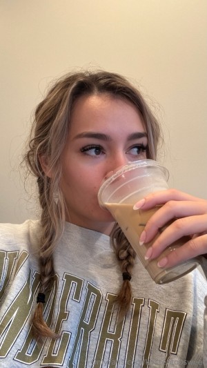 Kirstentoosweet Photo #407