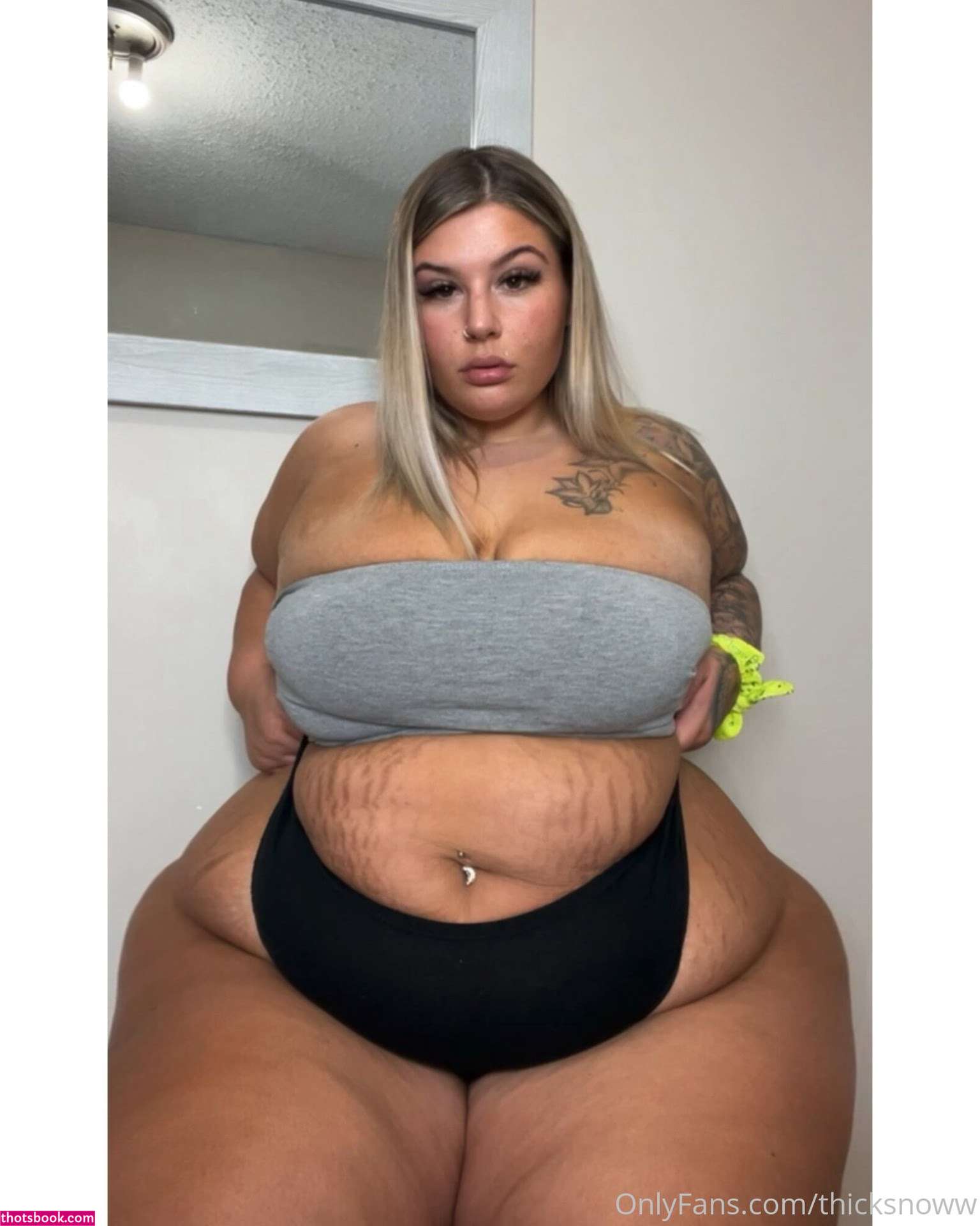 thicksnoww Photo #71