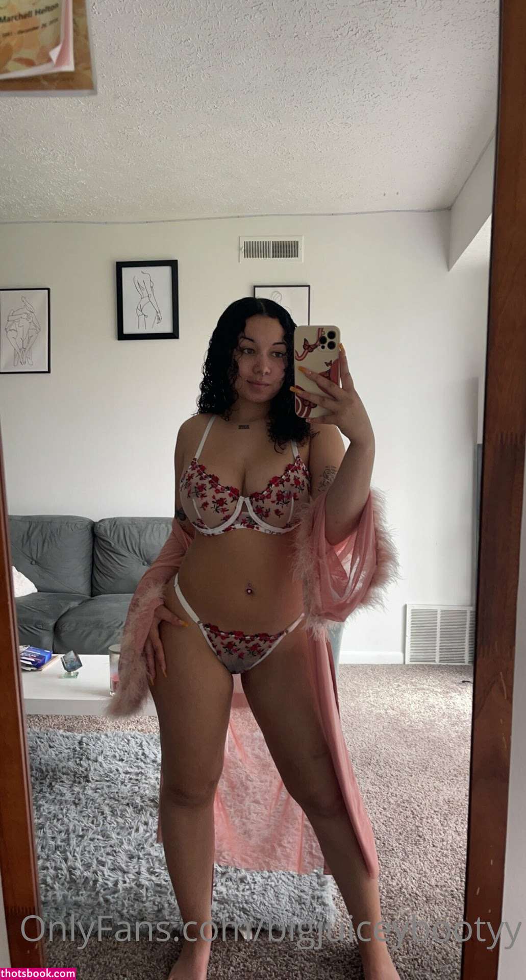 Juicey Bootyy Photo #78