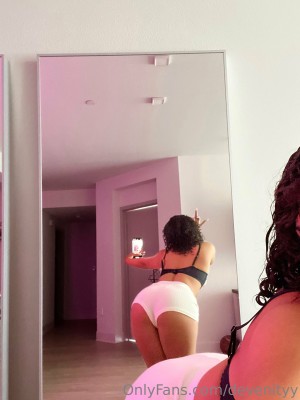 Devenityy Photo #125