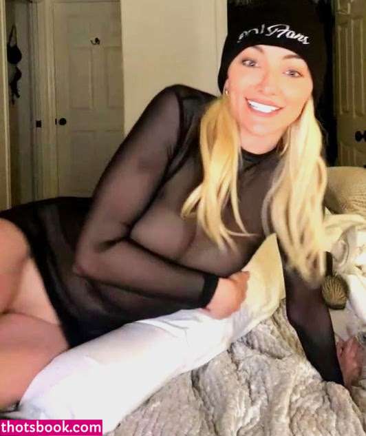 Lindsey Pelas Photo #1051