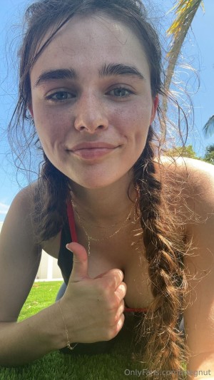 Megan Guthrie Photo #1086