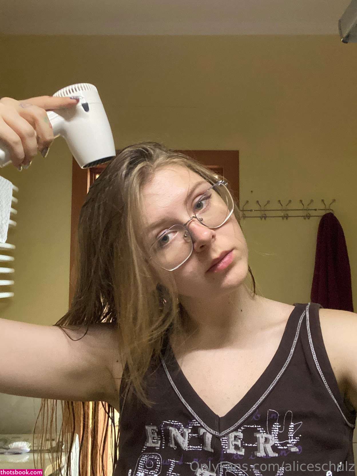 aliceschulz Photo #4